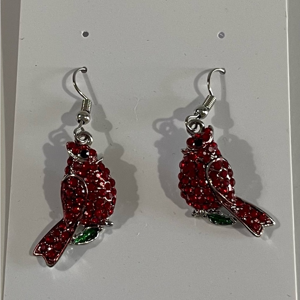 NEW Elegant Red Rhinestone Cardinal Bird Earrings